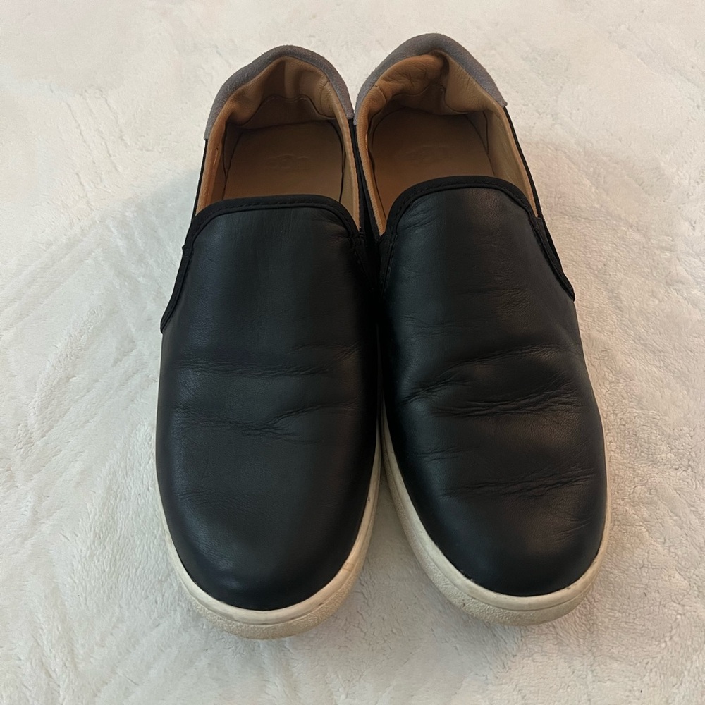 UGG Cas Slip-On Sneakers - Womens Size 9.5 - Black and Gray